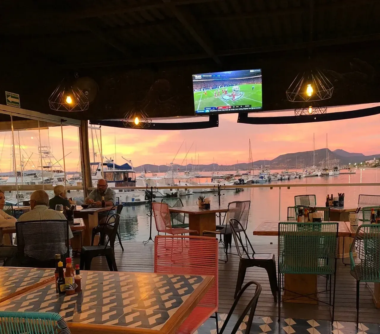 anzuelo restaurant